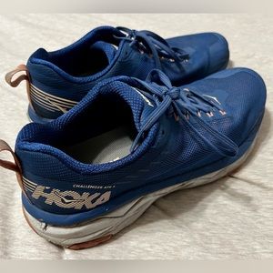 HOKA Womens Challenger ATR 5